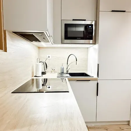 Piotrkowska 44 By Dreamap *