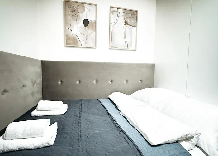 Piotrkowska 44 By Dreamap *